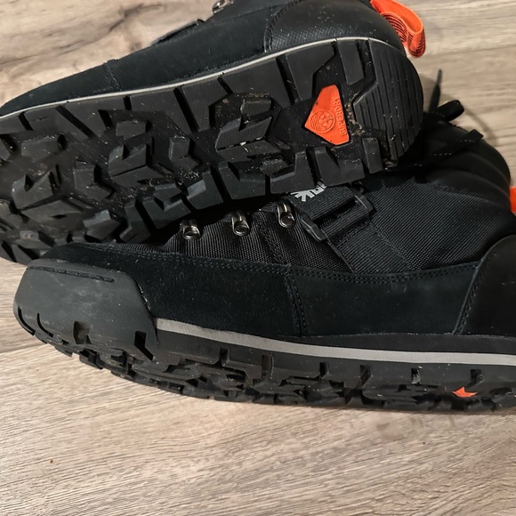 Super dry boots guc black men’s 9 - Picture 2 of 6